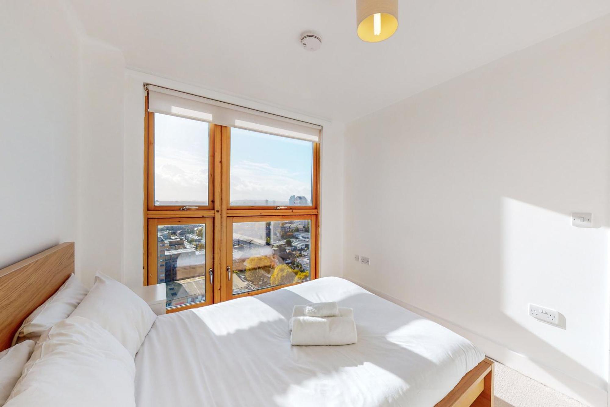 Stylish 2Bed Penthouse With Private Roof Top Terrace In Canary Wharf Apartment London Exterior photo